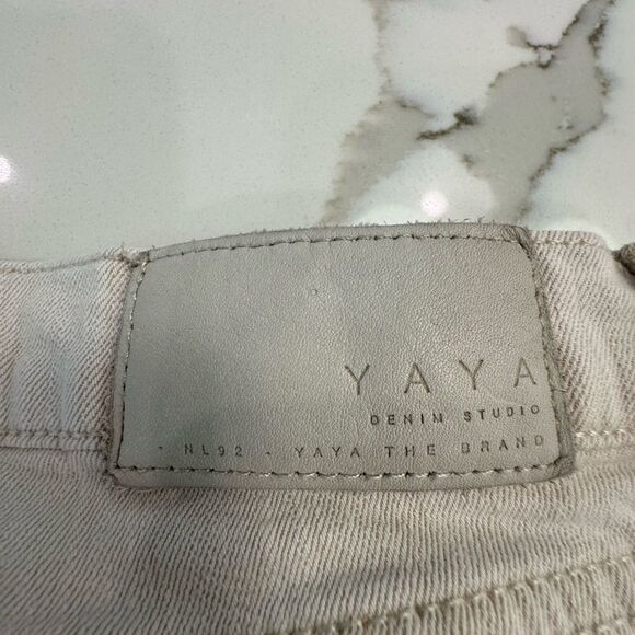 Stylish Light pink Pants jeans - Picture 9 of 11